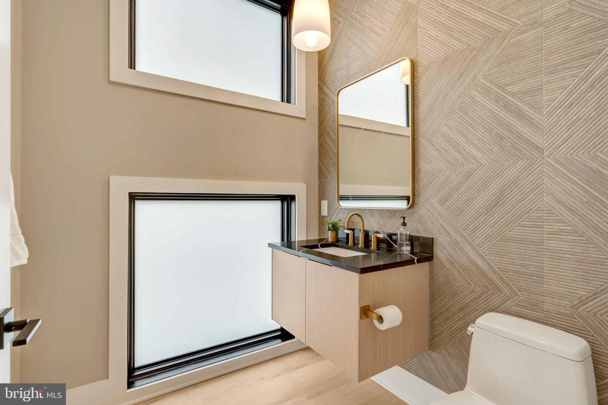 7400 Churchill Road McLean, VA 22101 - Photo 32 of 119 Floating vanity