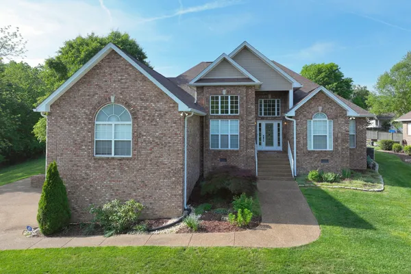 $2,750 | 218 Thoroughbred Way, White House, TN 37188
