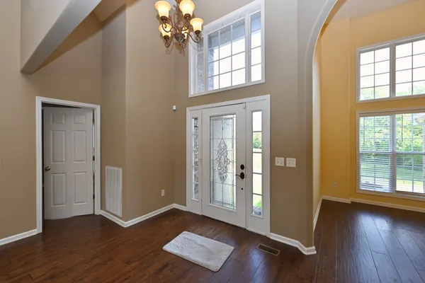 $2,750 | 218 Thoroughbred Way, White House, TN 37188
