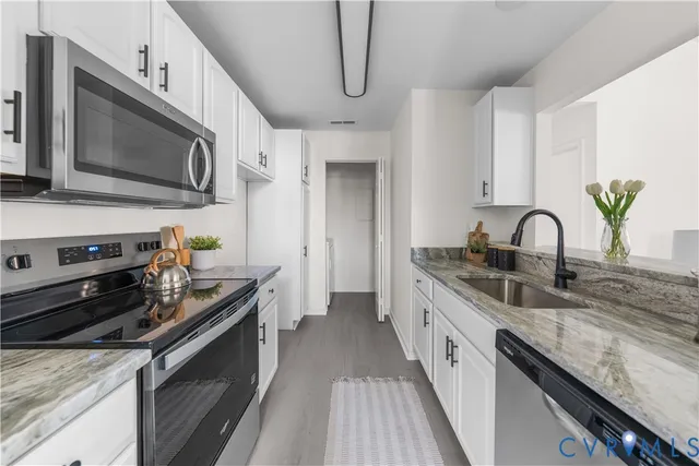 $299,900 | 4601 Four Seasons Terrace, Unit F, Glen Allen, VA 23060