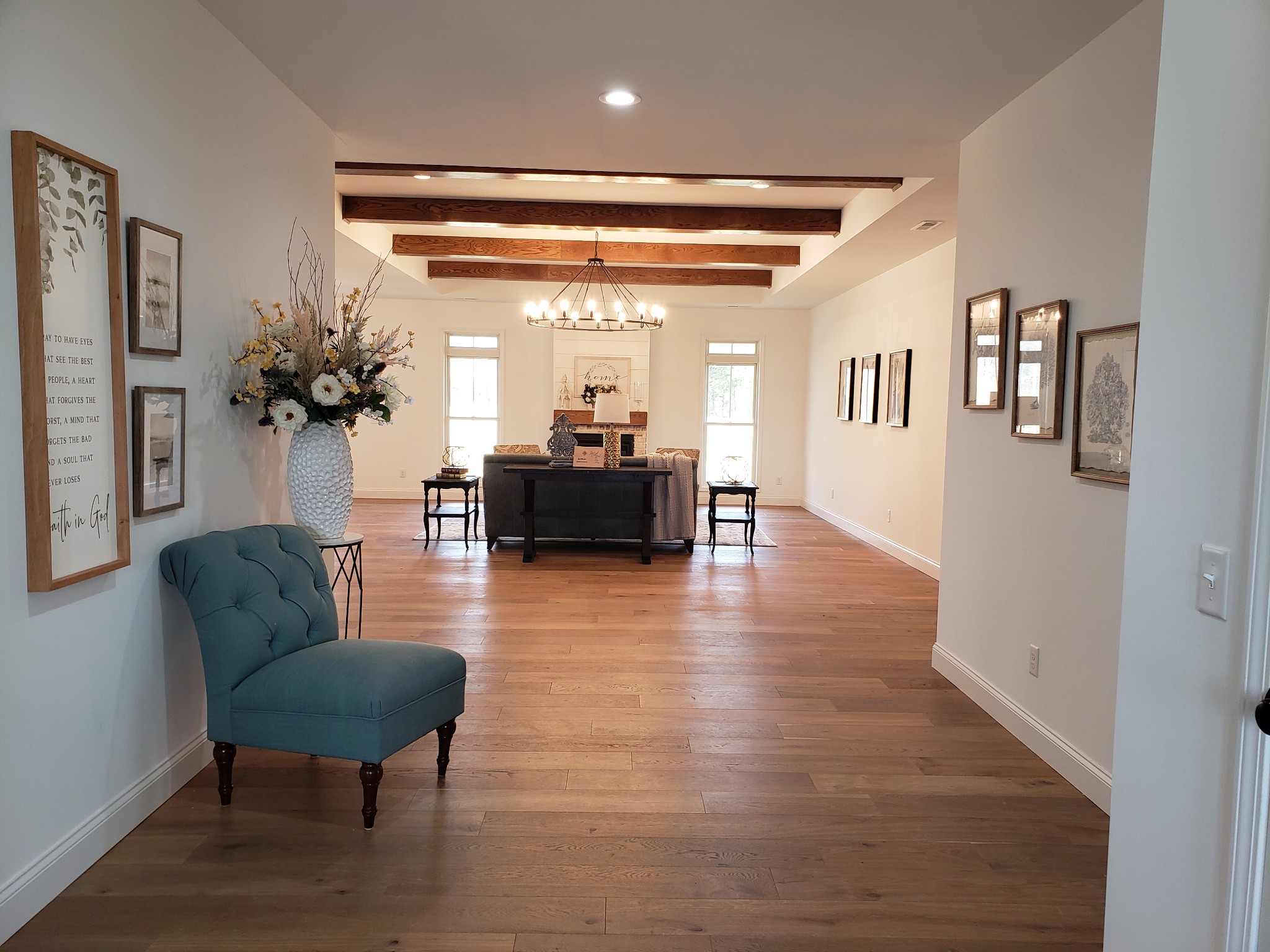 8221 Cookeville Boatdock Road Baxter, TN 38544 - Photo 3 of 13 a living room with furniture and a wooden floor