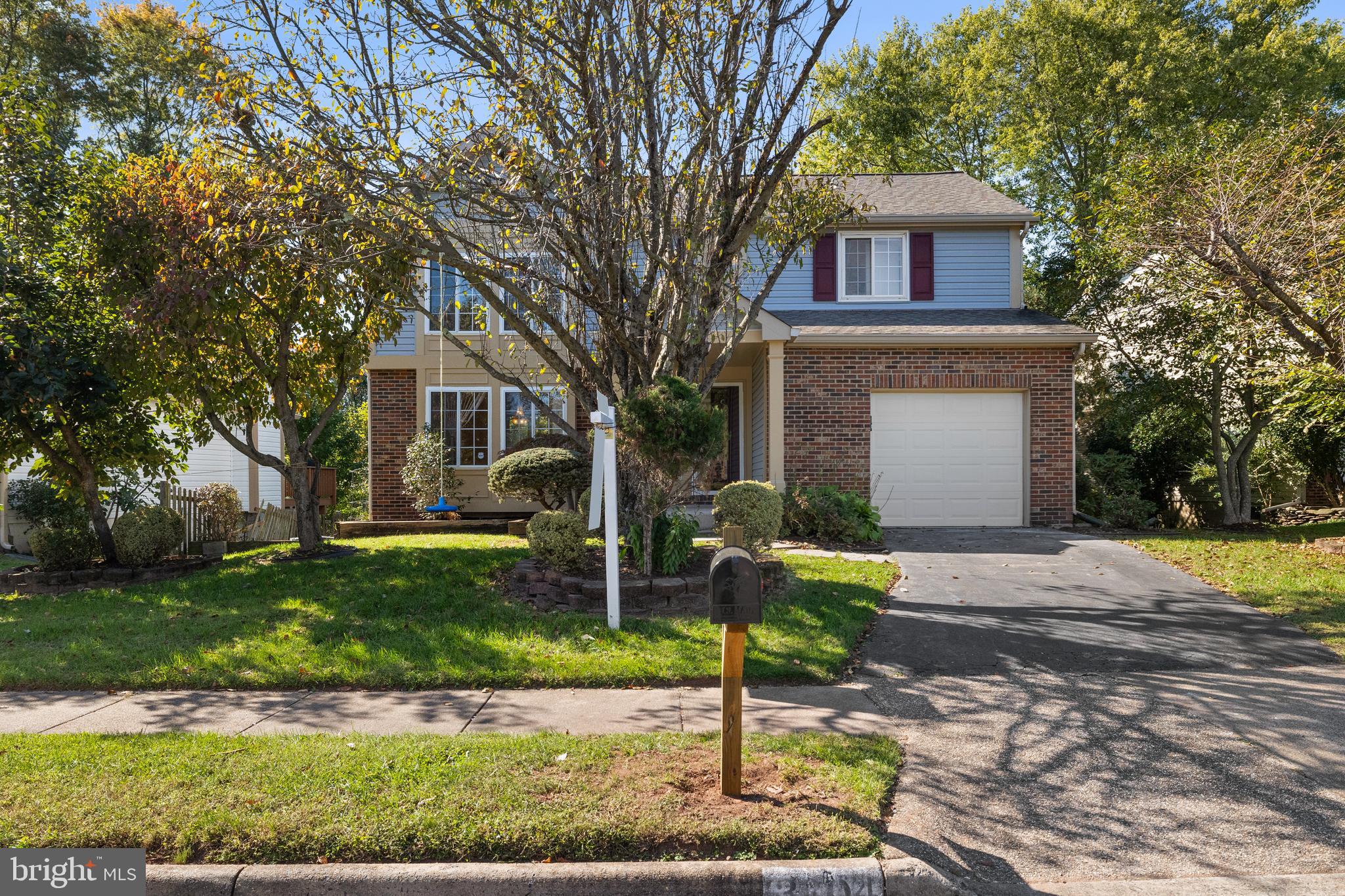 3804 Beech Down Drive Chantilly, VA 20151 - Photo 2 of 45