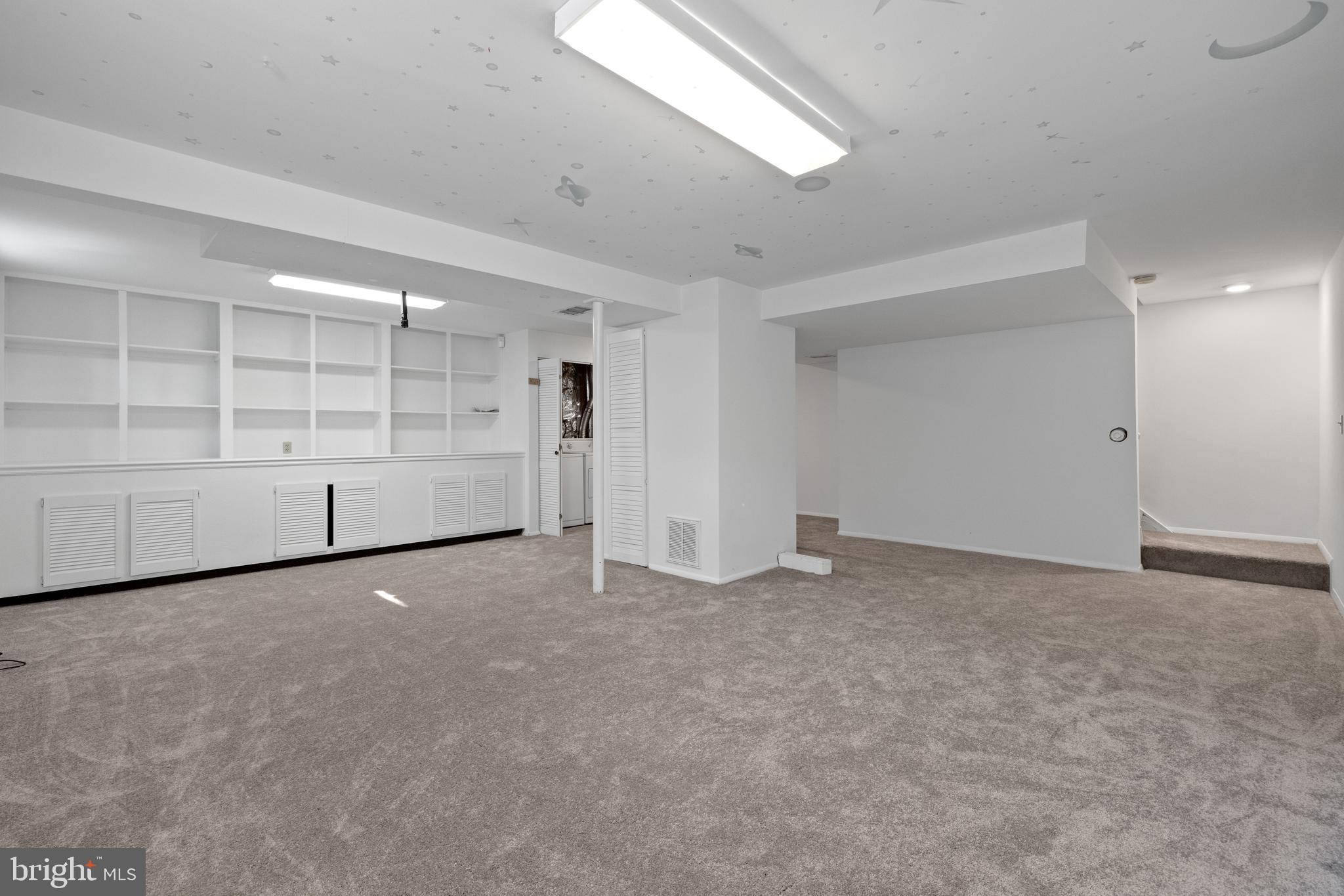 3804 Beech Down Drive Chantilly, VA 20151 - Photo 34 of 45