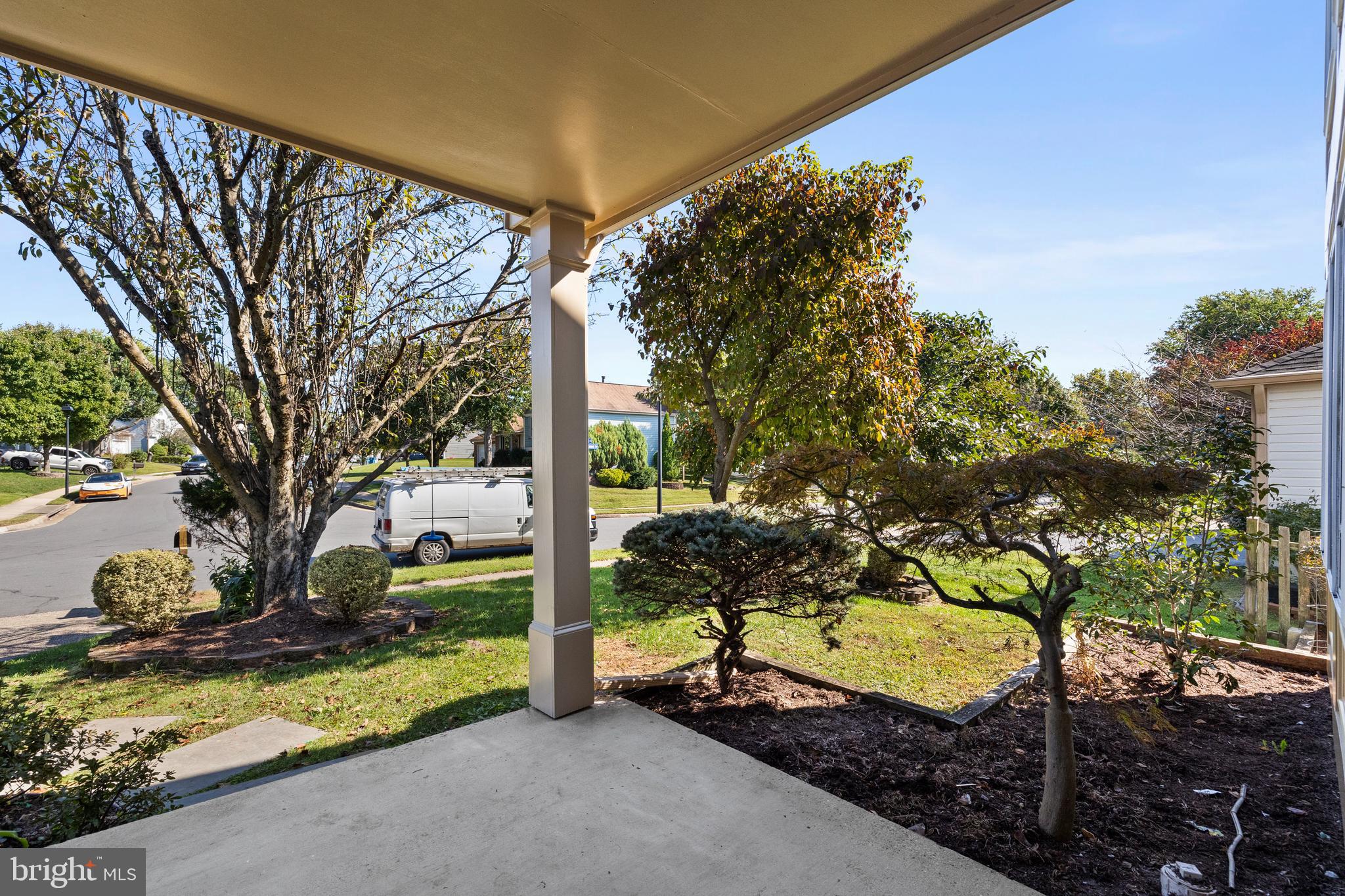 3804 Beech Down Drive Chantilly, VA 20151 - Photo 4 of 45