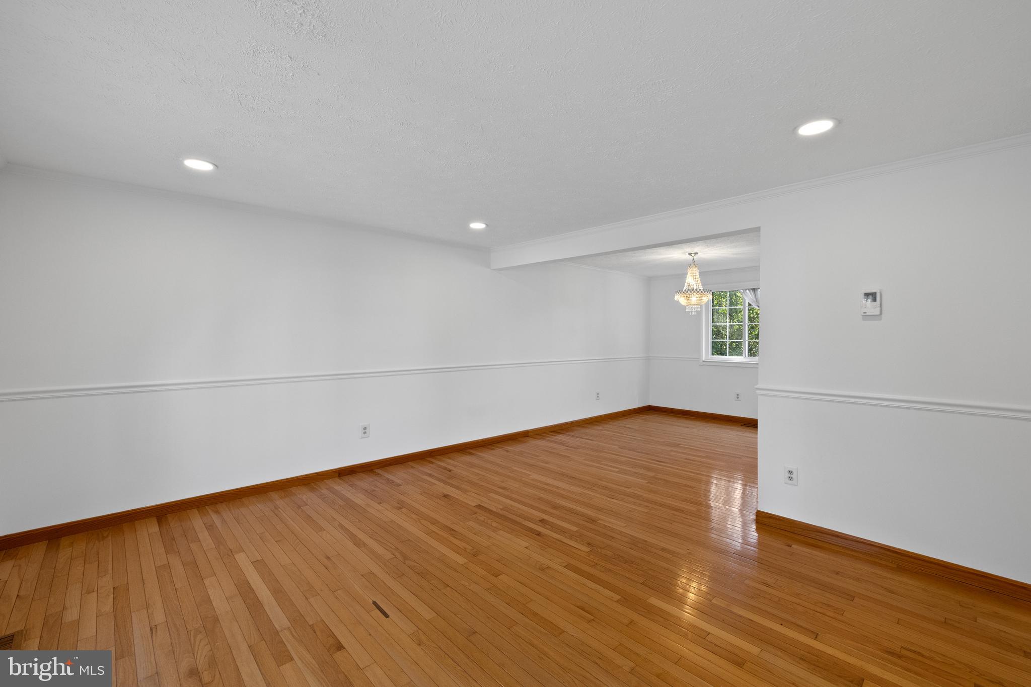 3804 Beech Down Drive Chantilly, VA 20151 - Photo 7 of 45