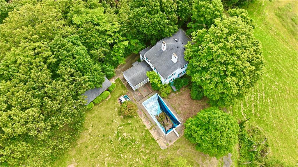 1295 Stoops Ferry Road Coraopolis, PA 15108 - Photo 13 of 36 Gallery Image 13