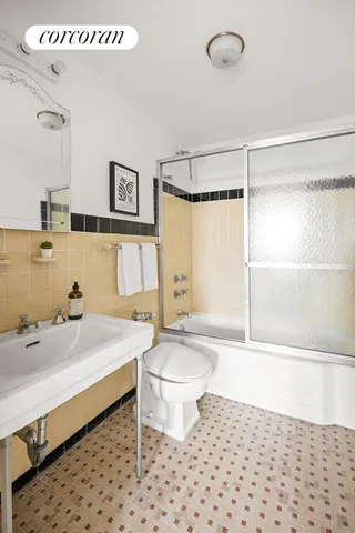 $3,500,000 | 35 Prospect Park West, Unit 11B | Park Slope