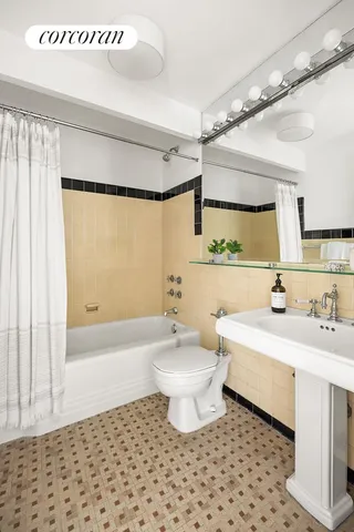 $3,500,000 | 35 Prospect Park West, Unit 11B | Park Slope