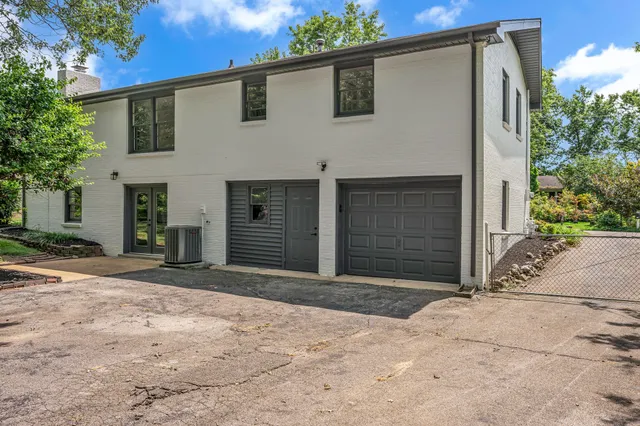 $539,000 | 662 Tobylynn Drive, Nashville, TN 37211