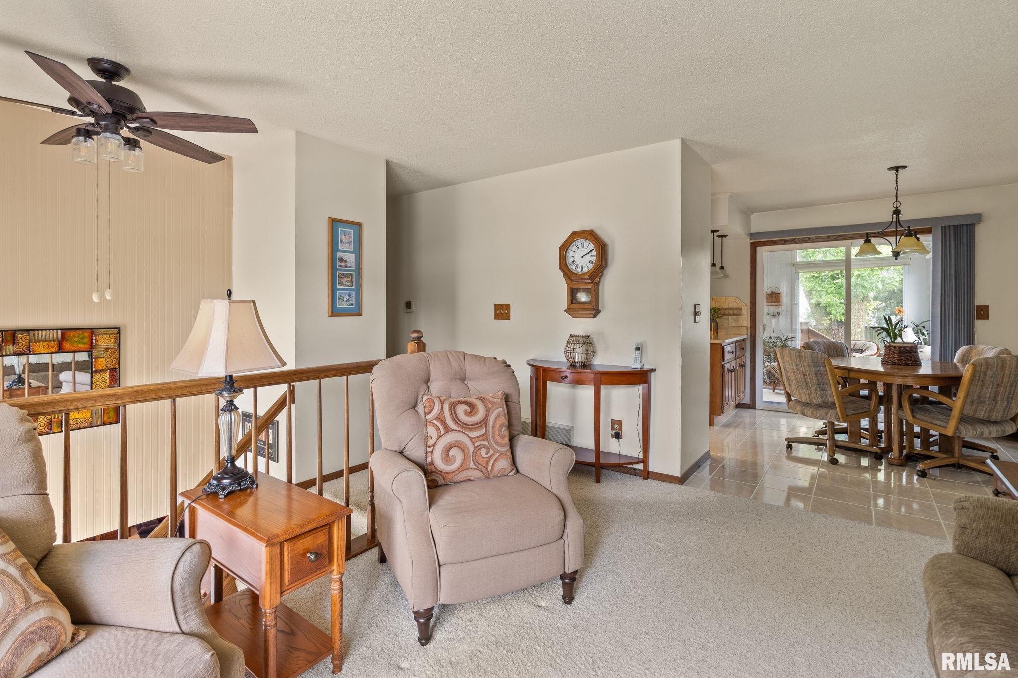 5404 Oakbrook Road Davenport, IA 52806 - Photo 7 of 34 Gallery Image 7