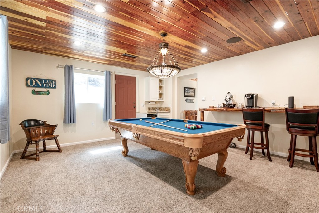 28916 North Shore Road Lake Arrowhead, CA 92352 - Photo 23 of 47