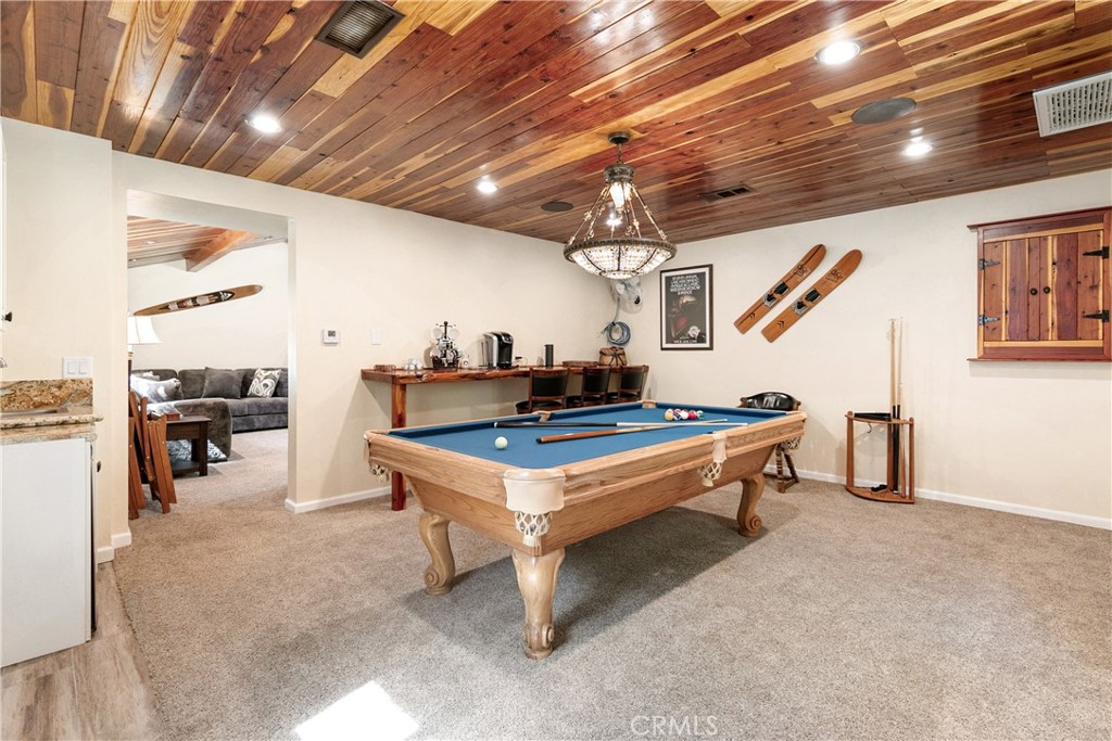 28916 North Shore Road Lake Arrowhead, CA 92352 - Photo 24 of 47