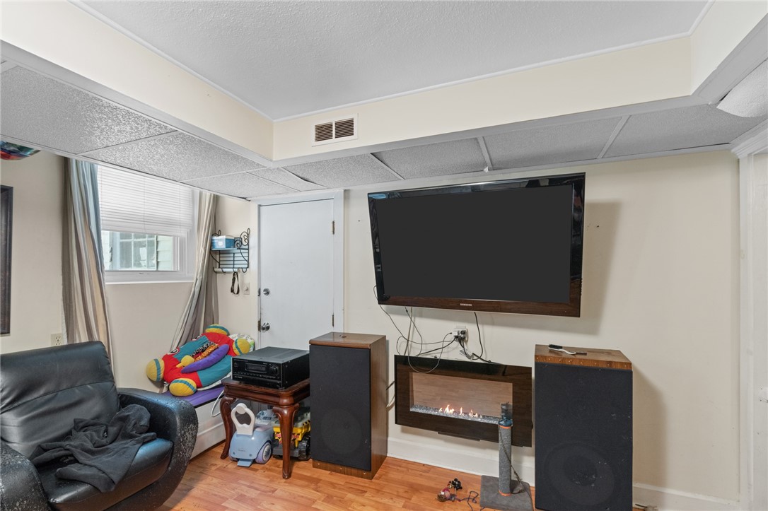 34 Hamlet Avenue Woonsocket, RI 02895 - Photo 17 of 22 basement unit living room