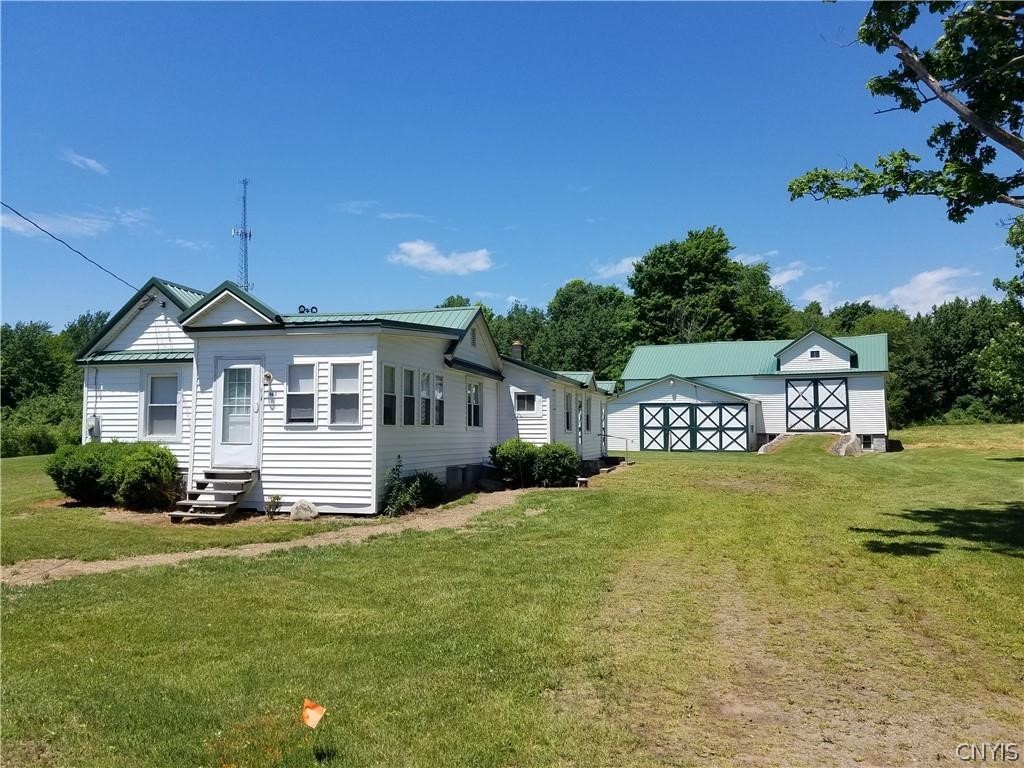 862 County Rte 3 Granby, NY 13074 - Photo 1 of 1