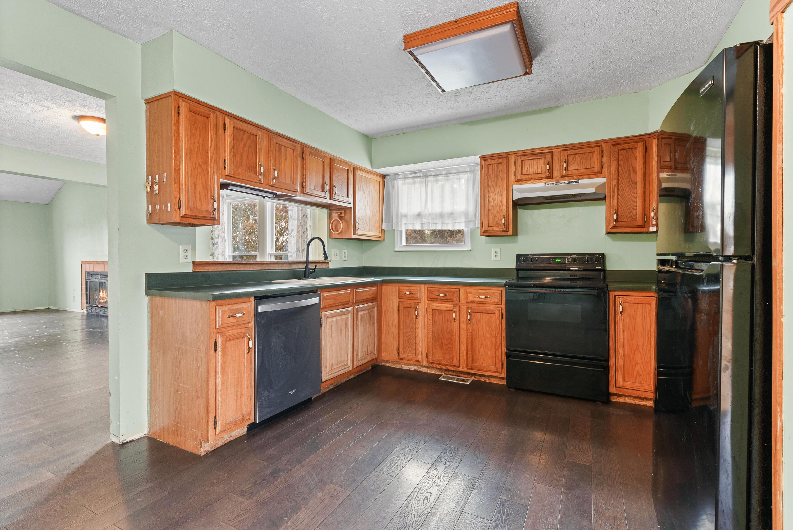 7194 Rodebaugh Road Reynoldsburg, OH 43068 - Photo 9 of 44 DSC07378