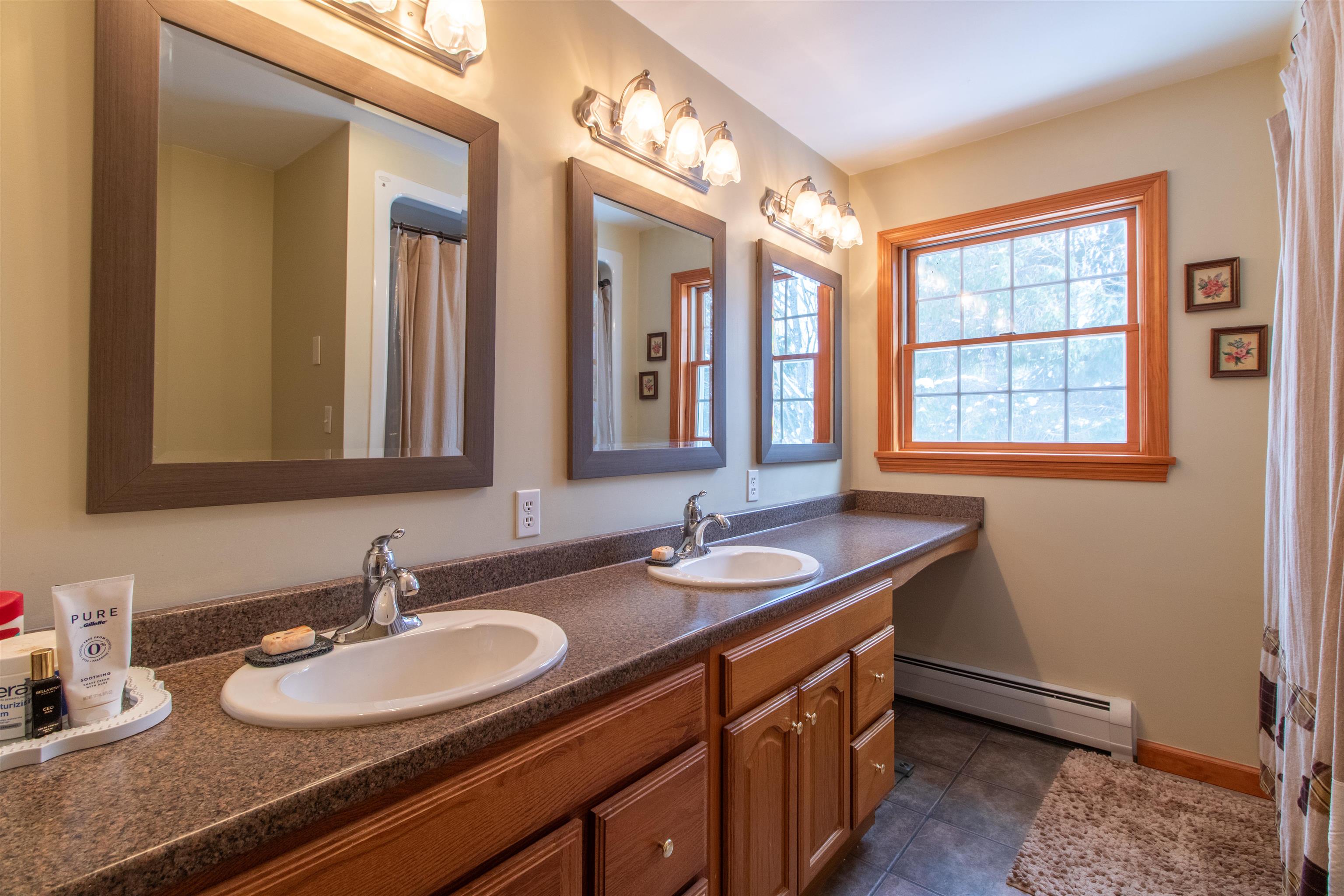 206 Cottage Road Brighton, VT 05846 - Photo 21 of 41