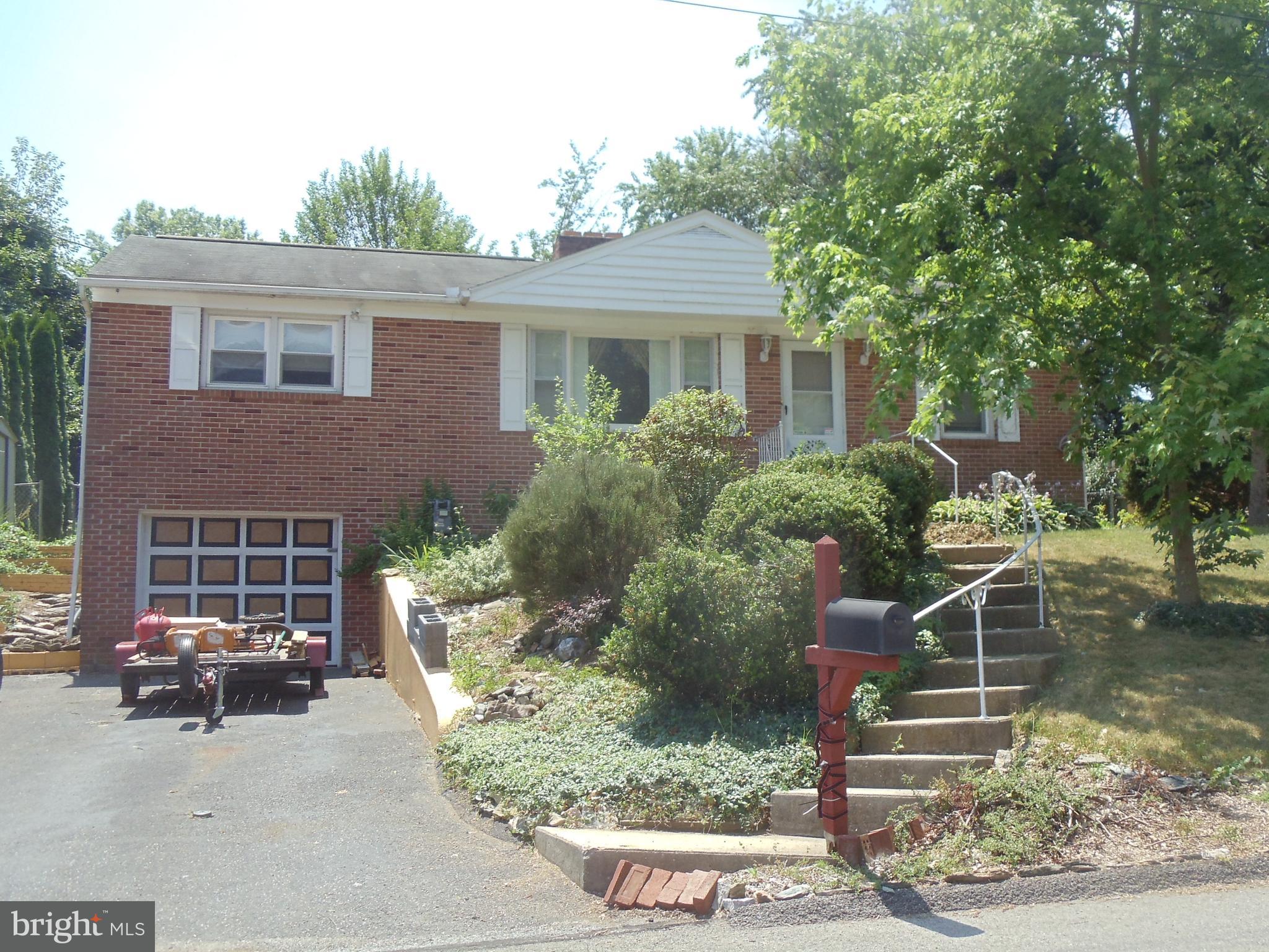1220 Southern Road York, PA 17403 - Photo 2 of 27 Gallery Image 2