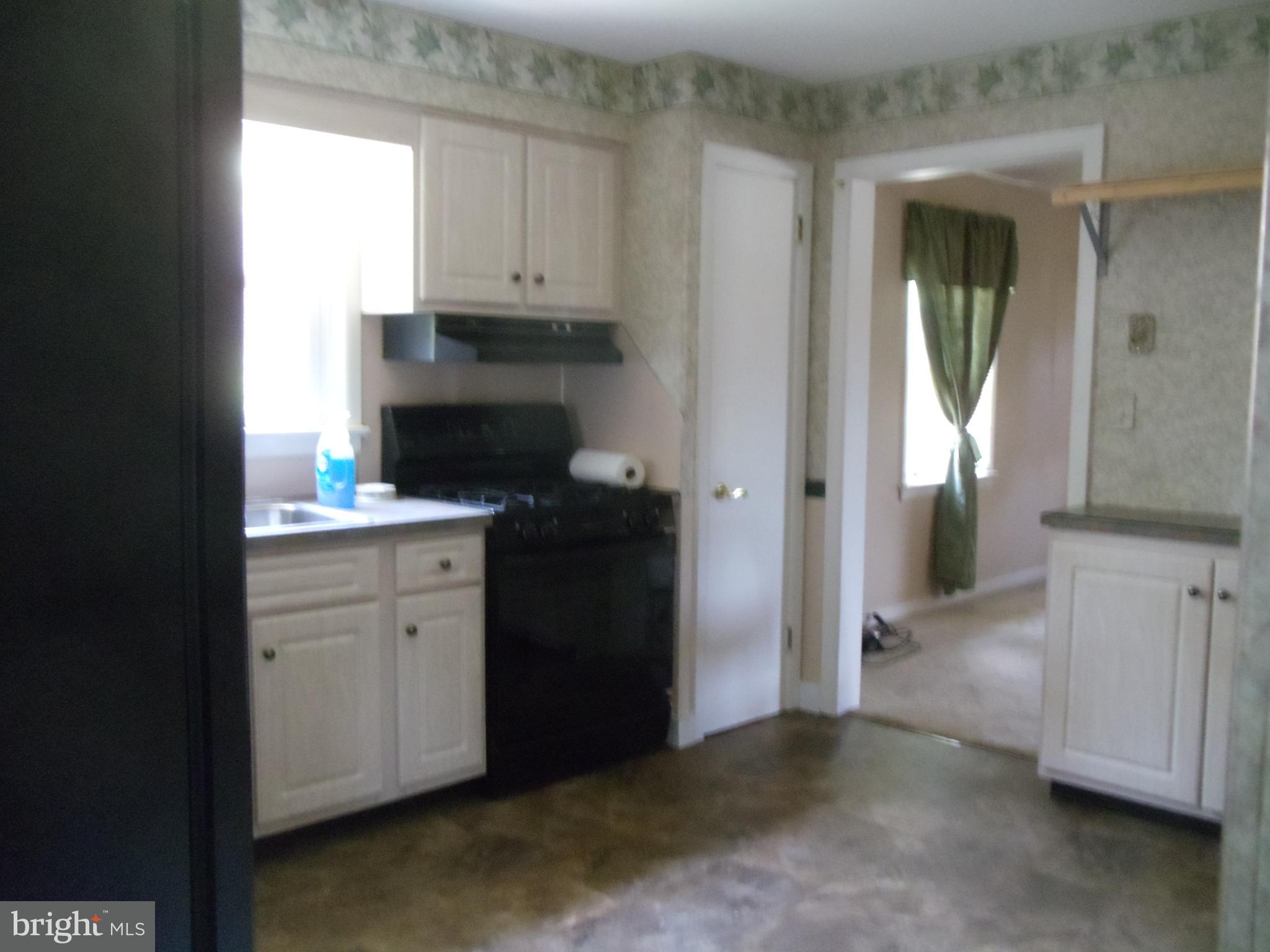 1220 Southern Road York, PA 17403 - Photo 12 of 27 Gallery Image 12