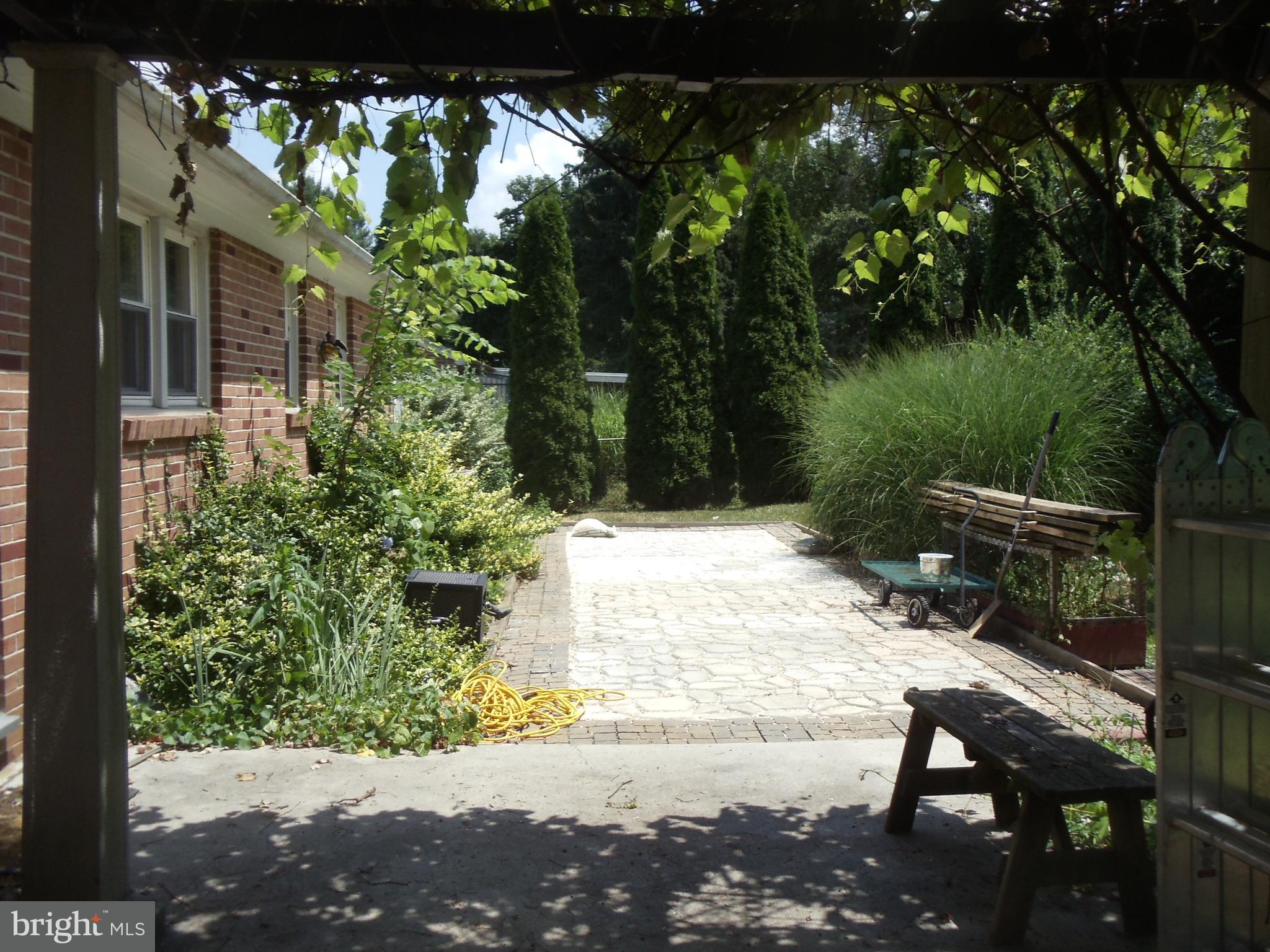 1220 Southern Road York, PA 17403 - Photo 21 of 27 Gallery Image 21