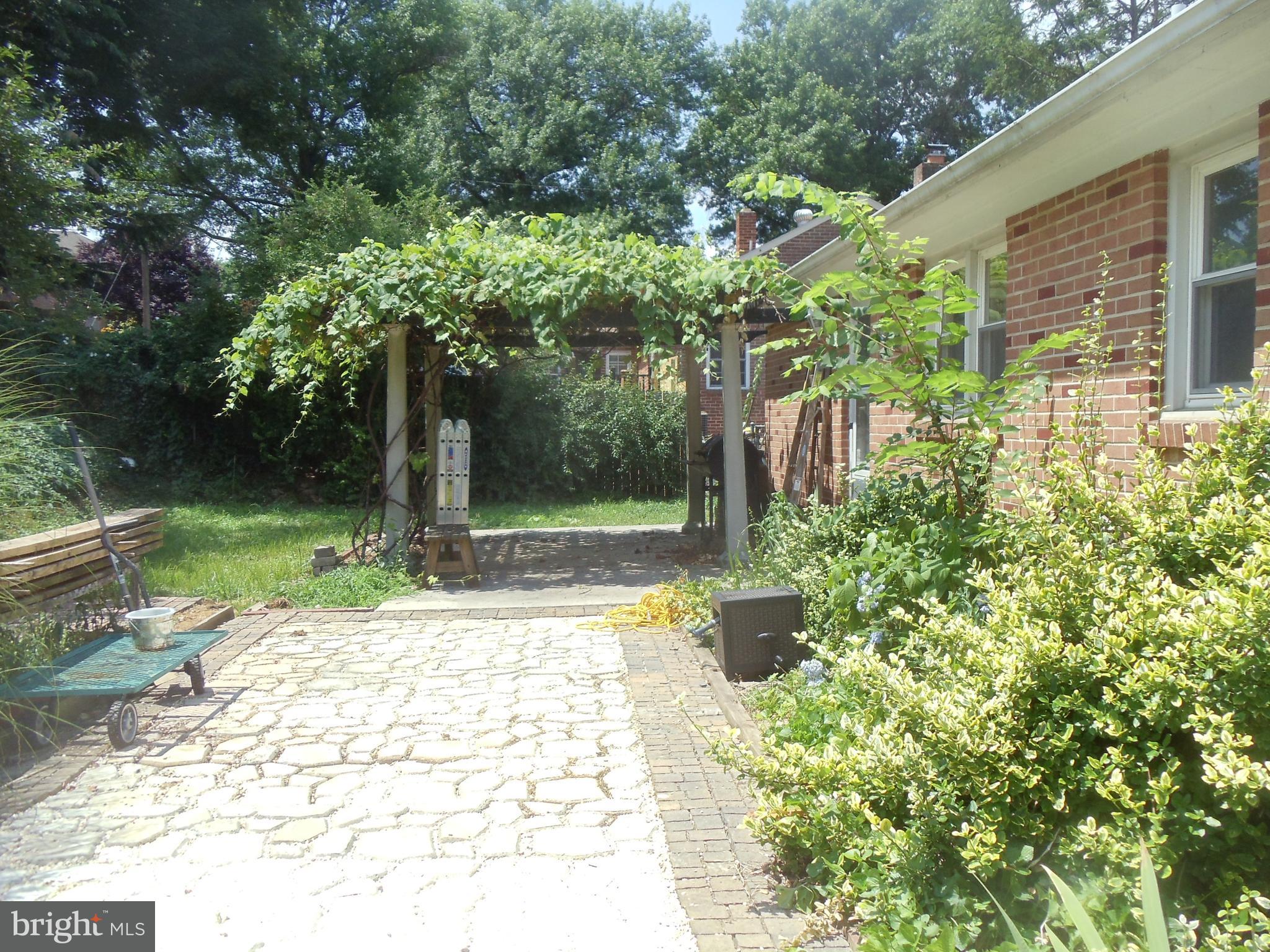 1220 Southern Road York, PA 17403 - Photo 22 of 27 Gallery Image 22