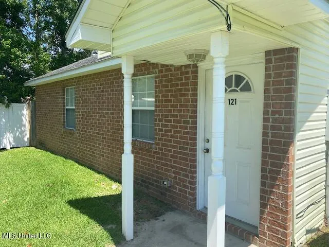 $950 | 19025 Pineville Road, Unit 121, Long Beach, MS 39560