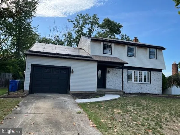 $675,000 | 3 Kennington Road, Marlton, NJ 08053