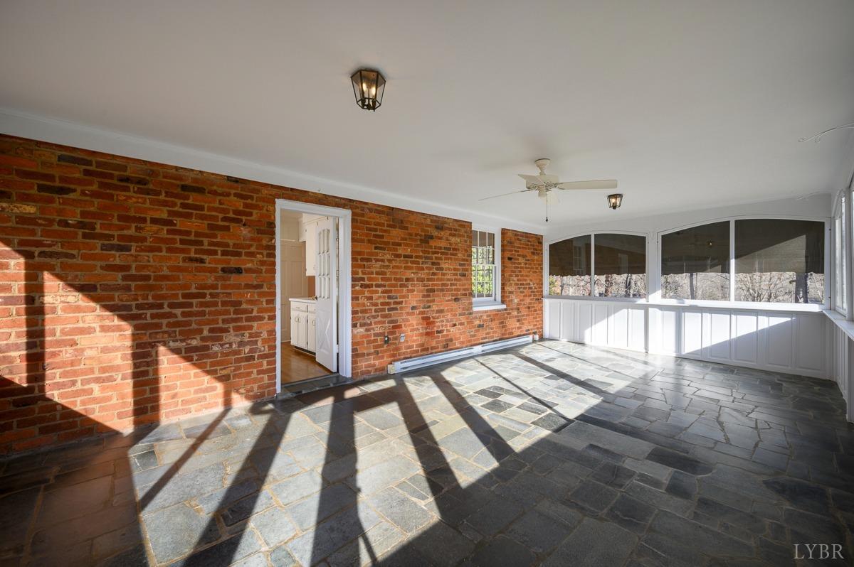 4622 Fieldale Road Lynchburg, VA 24503 - Photo 9 of 33 Gallery Image 9