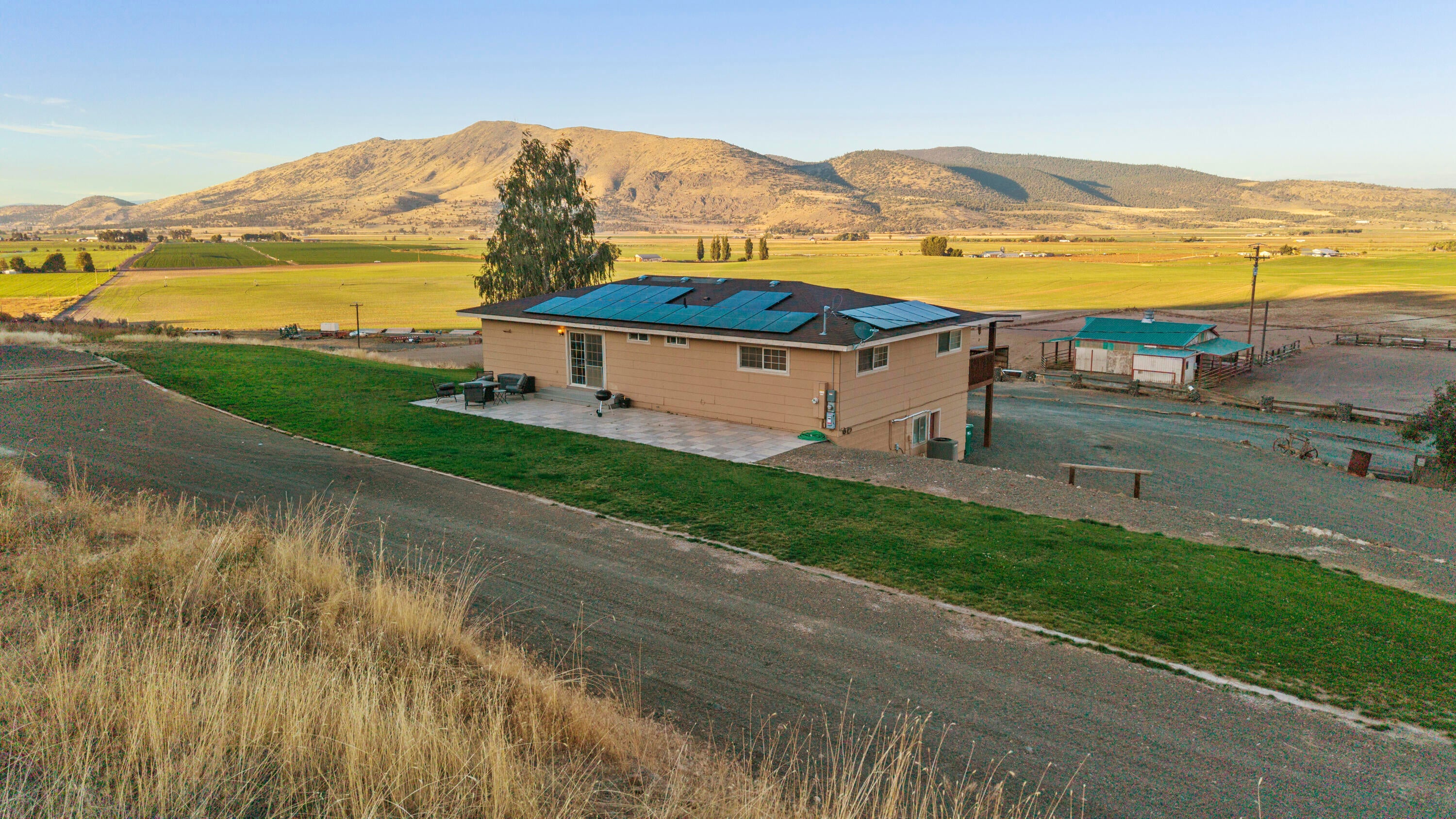 10580 Buesing Road Klamath Falls, OR 97603 - Photo 57 of 89 10580BuesingRd-43
