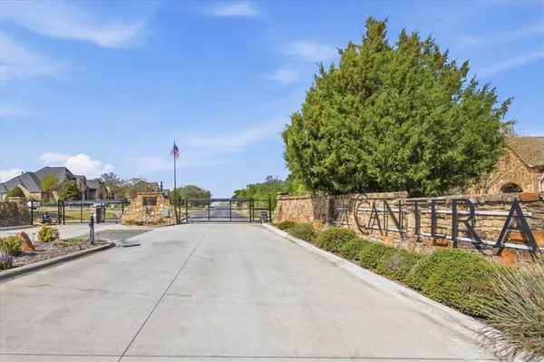 $749,000 | 7636 La Cantera Drive, Fort Worth, TX 76108