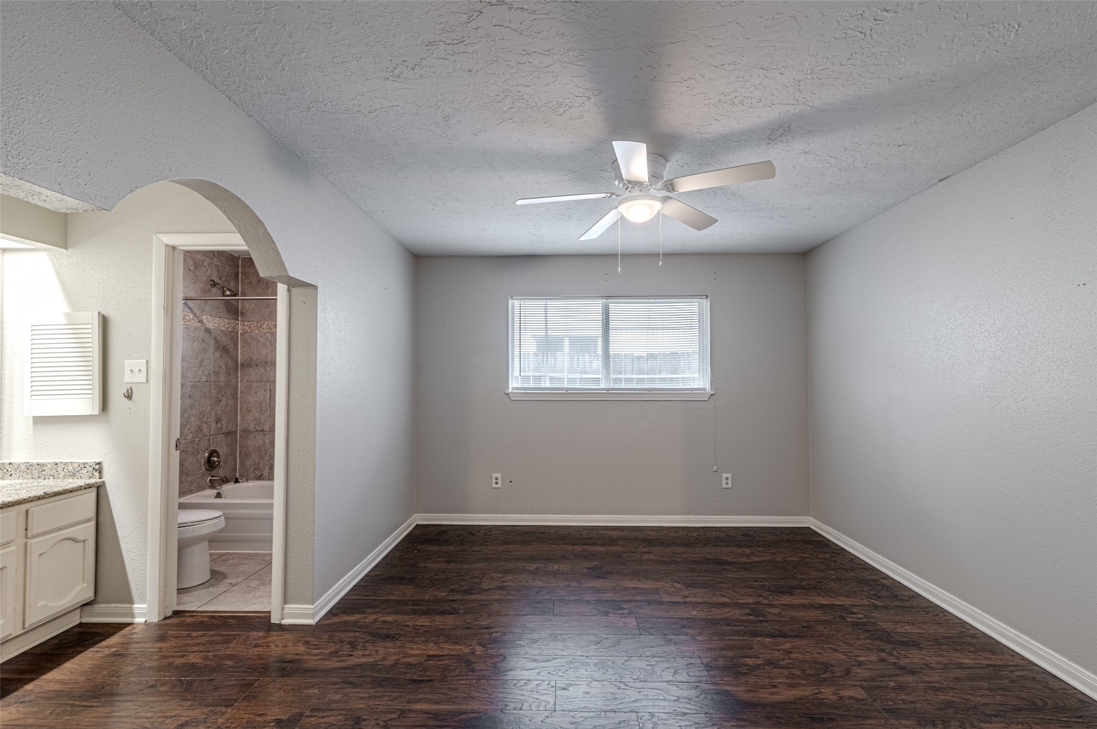 9702 Birsay Street Spring, TX 77379 - Photo 11 of 26