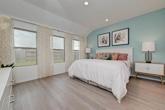 $2,500 | 21119 Bella Coral Drive, Cypress, TX 77433