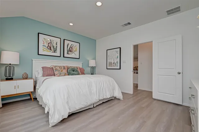 $2,500 | 21119 Bella Coral Drive, Cypress, TX 77433