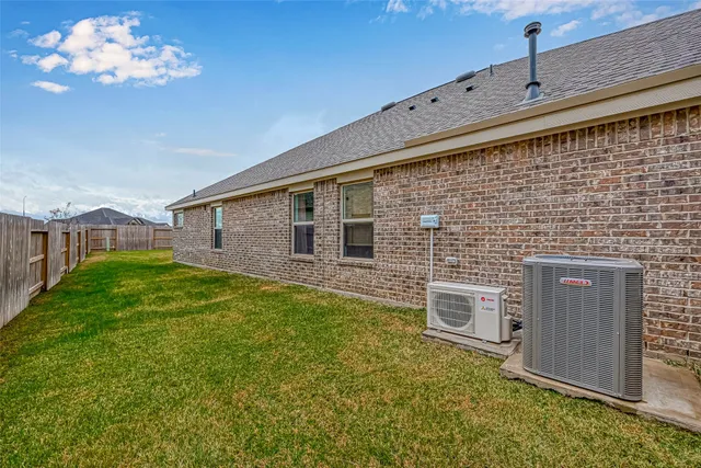 $2,500 | 21119 Bella Coral Drive, Cypress, TX 77433