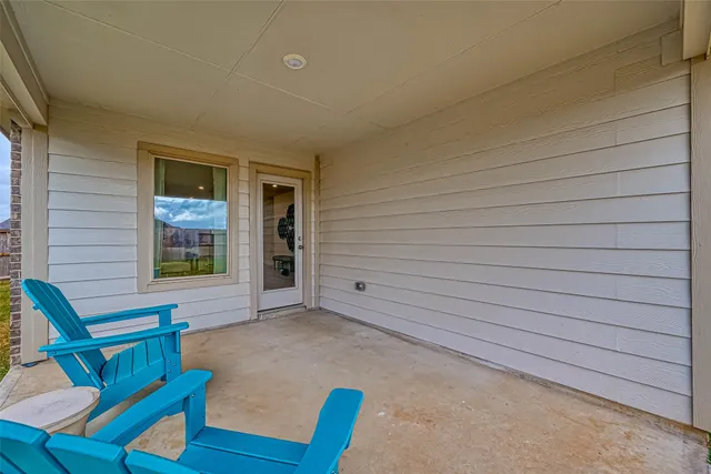 $2,500 | 21119 Bella Coral Drive, Cypress, TX 77433