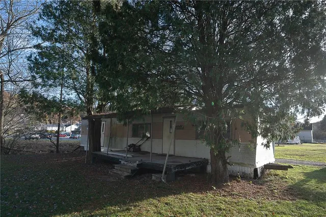 $77,900 | 349 Adams Street, Clymer, PA 15728