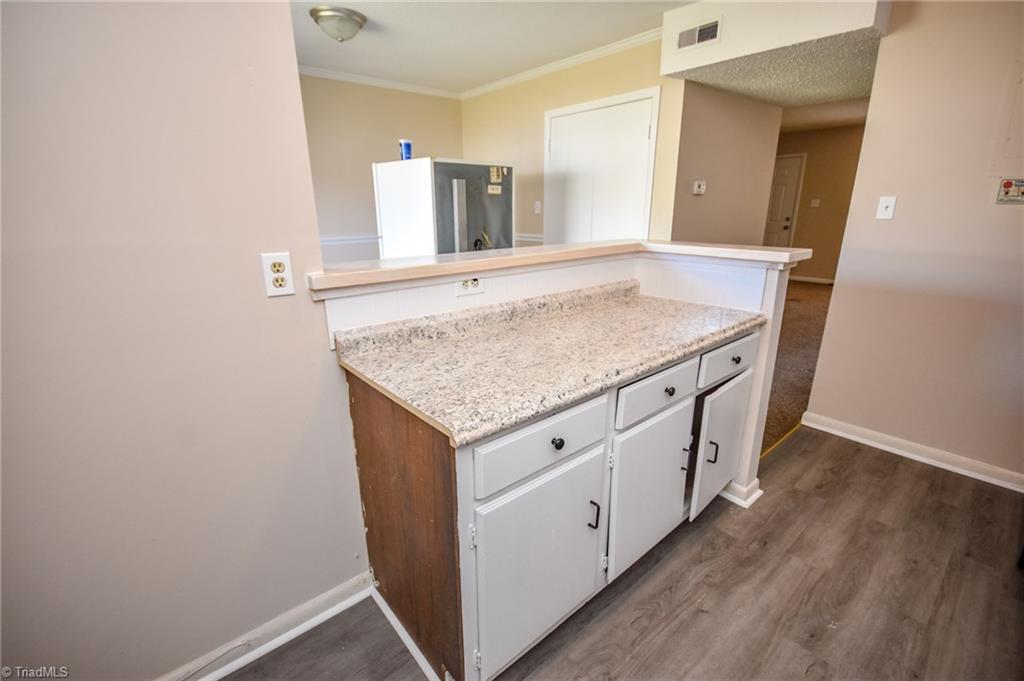 5703 Bramblegate Road, Unit F Greensboro, NC 27409 - Photo 3 of 14 Gallery Image 3