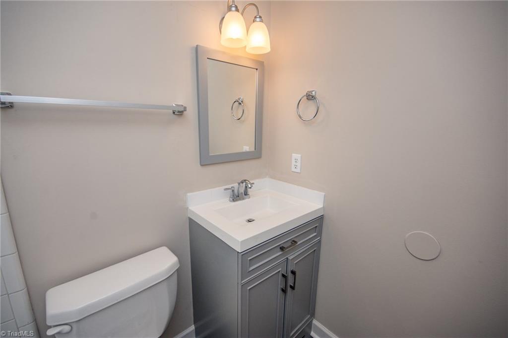 5703 Bramblegate Road, Unit F Greensboro, NC 27409 - Photo 8 of 14 Gallery Image 8