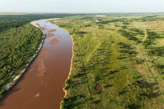 a view of an ocean view