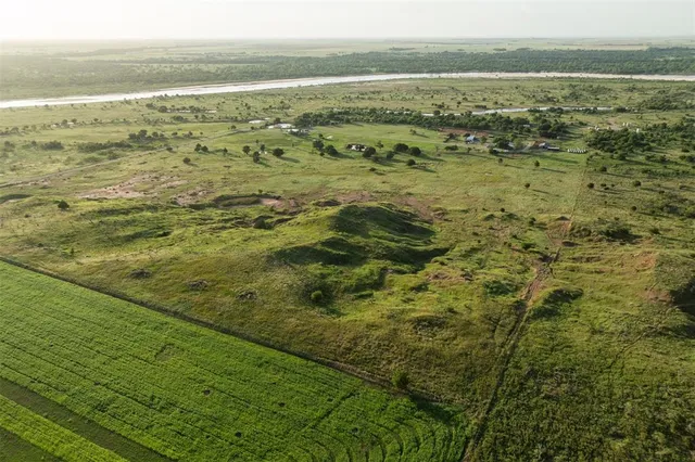 a view of an ocean view