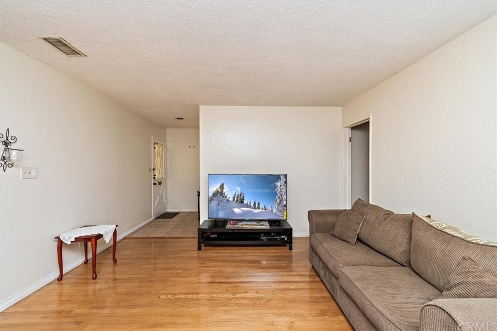 346 West Arrow Highway Covina, CA 91722 - Photo 5 of 26