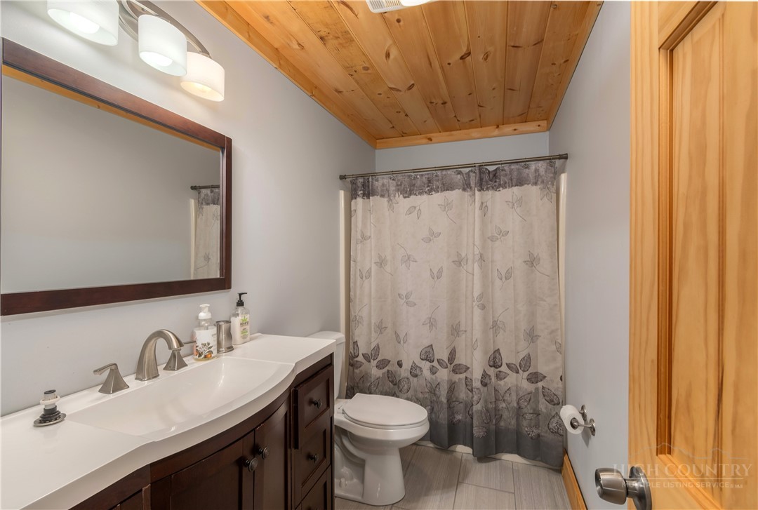 108 Windridge Road Beech Mountain, NC 28604 - Photo 16 of 49