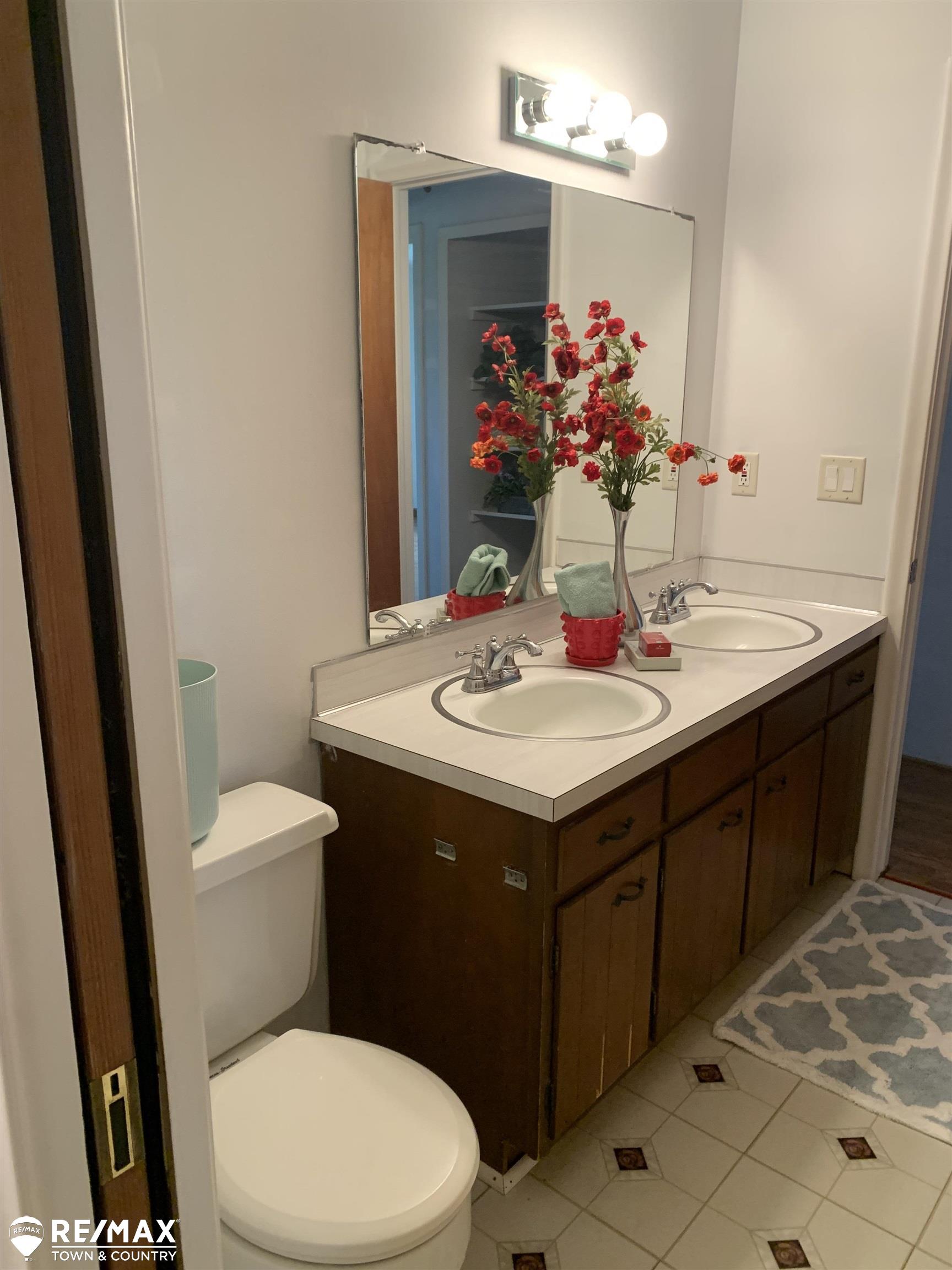 13395 Fenton Road Fenton, MI 48430 - Photo 24 of 34