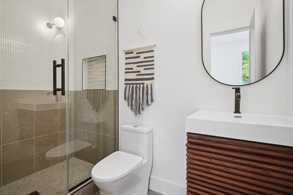 1570 Flat Shoals Road Southeast, Unit 7 Atlanta, GA 30316 - Photo 24 of 34 Gallery Image 24