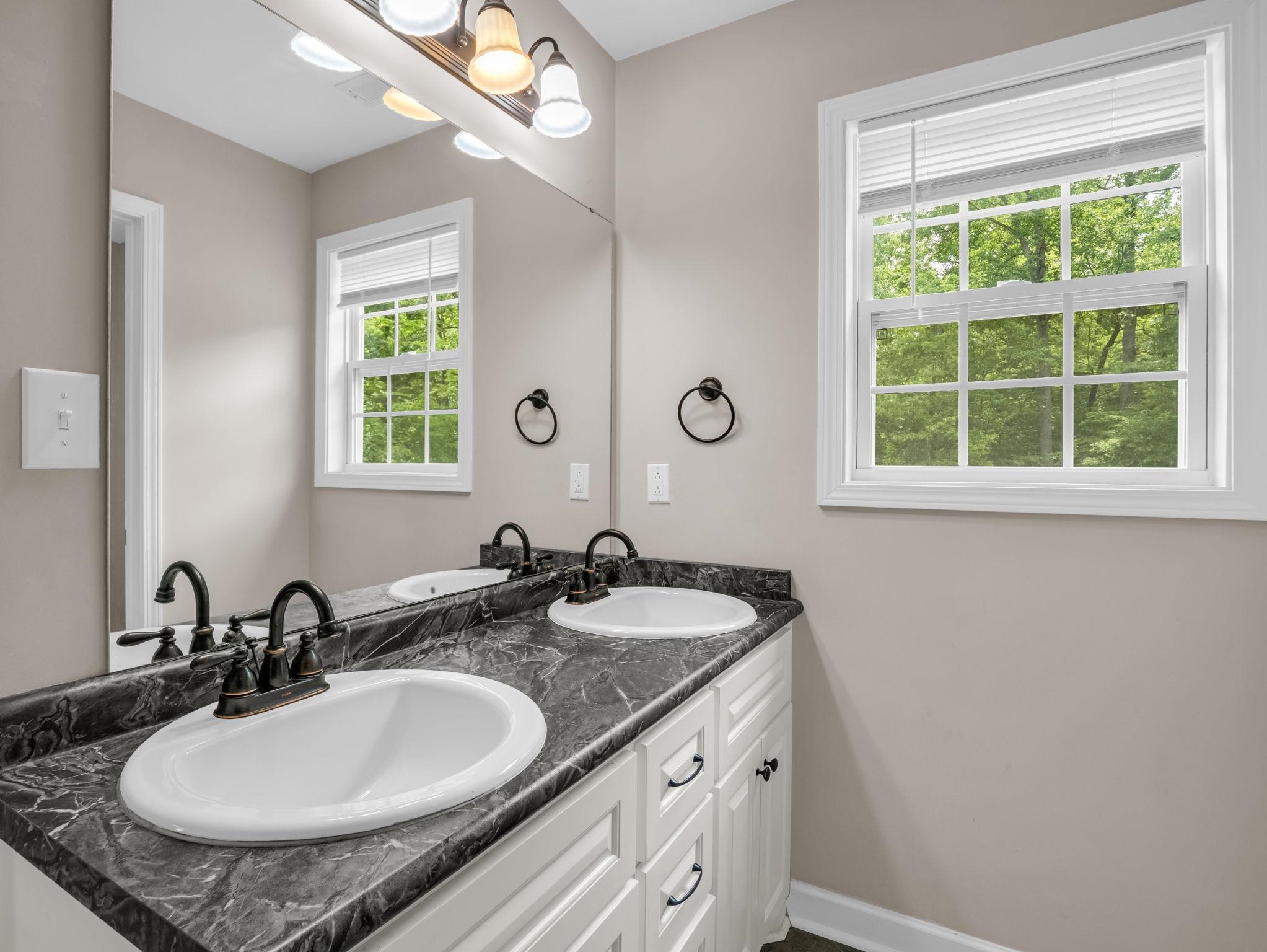 216 Hillcrest Drive Gaffney, SC 29340 - Photo 13 of 39