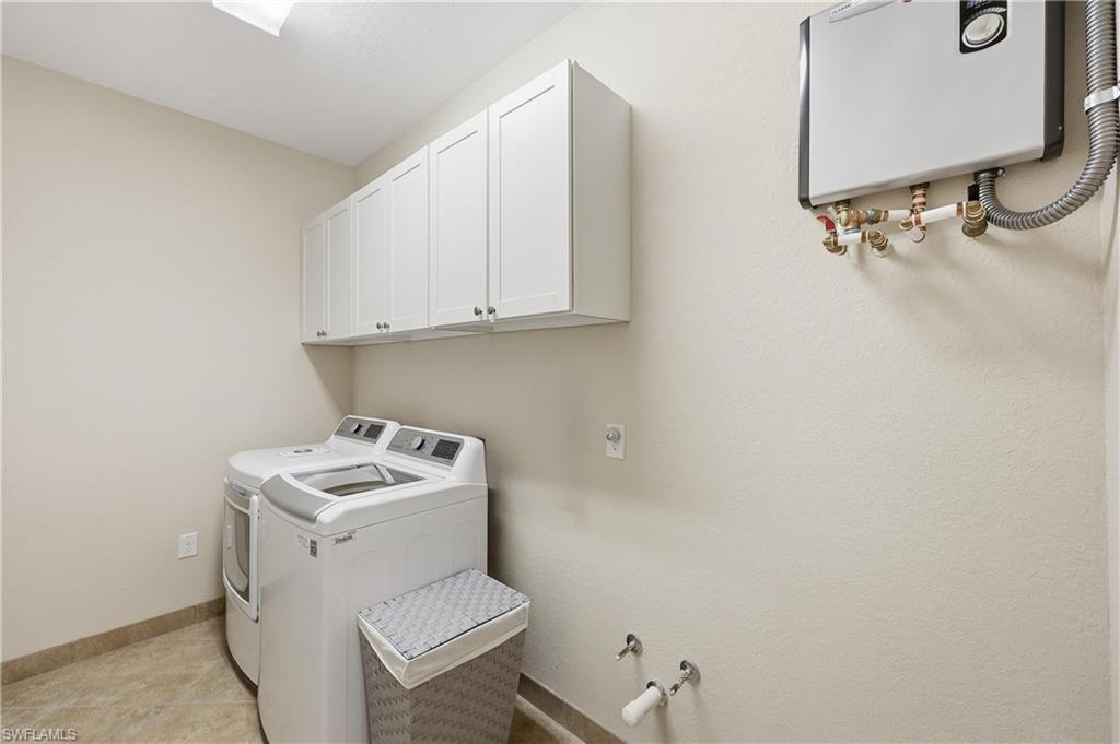 6532 Monterey Point, Unit 202 Naples, FL 34105 - Photo 32 of 50
