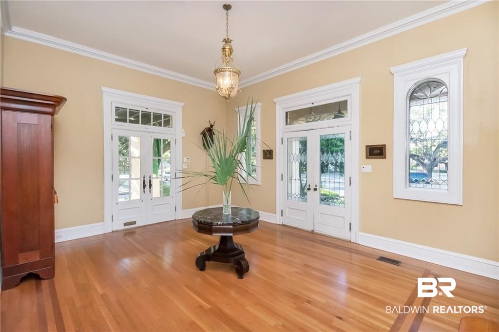 1615 Government Street Mobile, AL 36604 - Photo 4 of 46