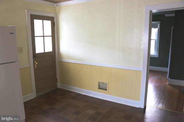 823 Medway Road Hagerstown, MD 21740 - Photo 3 of 15 Kitchen