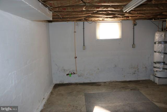 823 Medway Road Hagerstown, MD 21740 - Photo 9 of 15 Basement