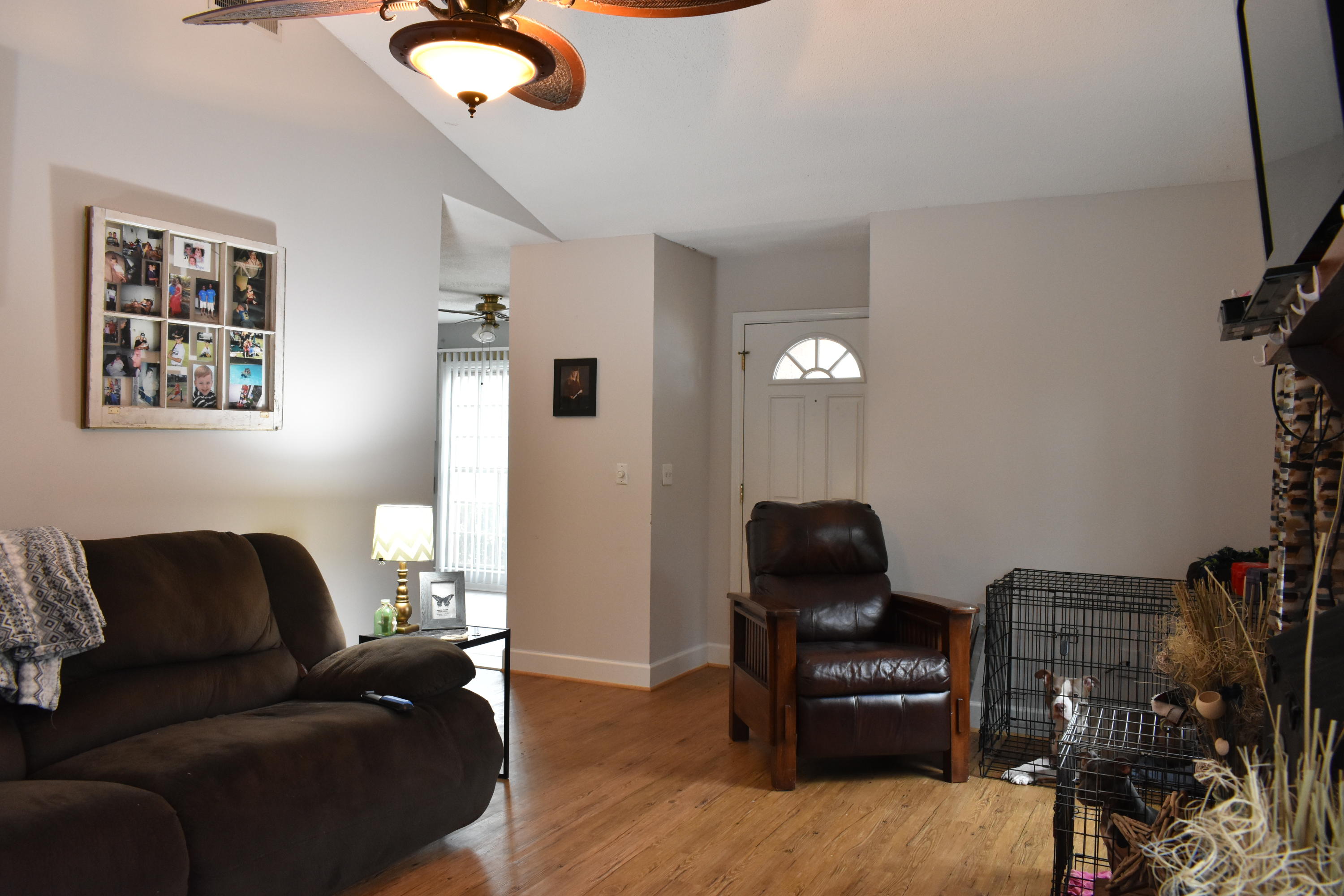 121 Towne Square Road Summerville, SC 29485 - Photo 5 of 8 Living Room