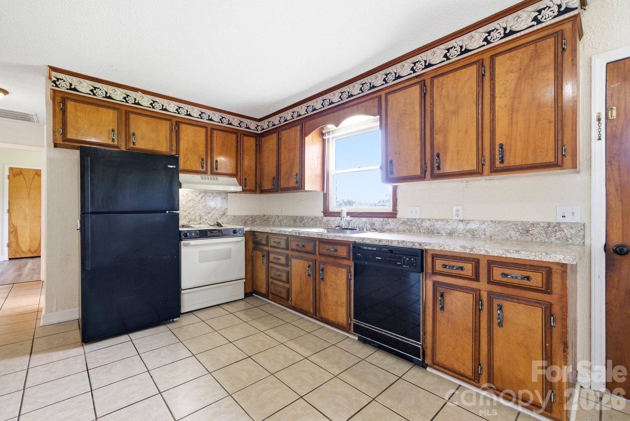 7537 Old Plank Road Stanley, NC 28164 - Photo 23 of 36
